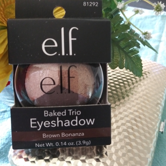 Baked Trio Eyeshadow - Picture 2 of 3